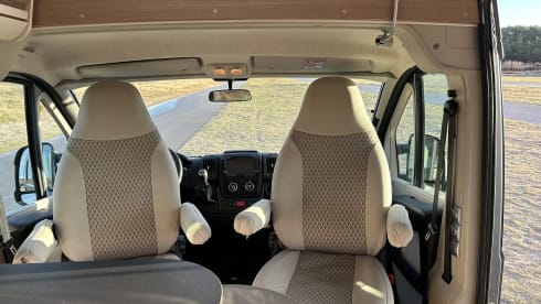 2p Fiat bus from 2017