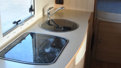 Superbrig – Rimor Camper Attic 6 seats