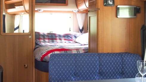 Camper voor uw perfecte vakantie – Ideal and complete camper for your perfect holiday