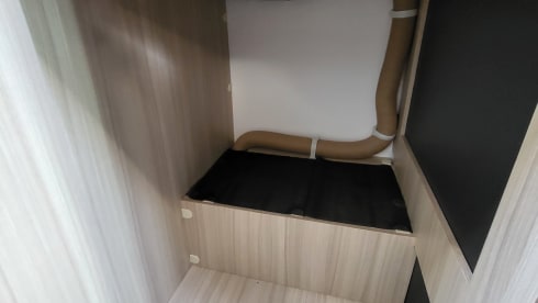 Sun Living S70sl – New and chic camper with single beds of 2.10, fully equipped