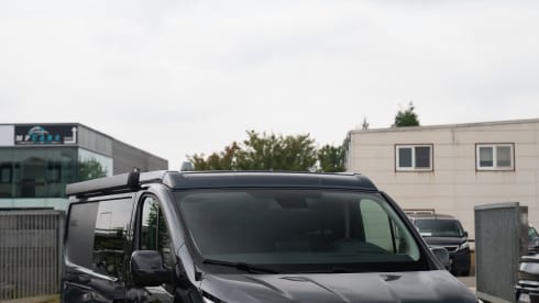 RENAULT TRAFIC NOMAD