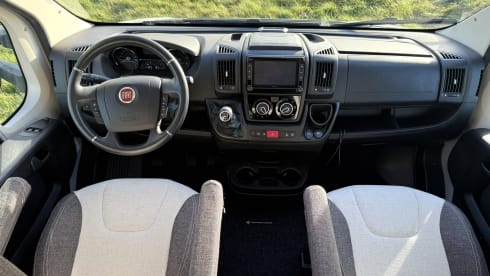 Luxe Weinsberg camper voor 4p