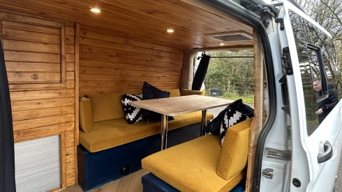 Bumble-Bee – 3 berth Ford campervan from 2017