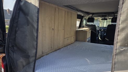 Casa on wheels – 2p Volkswagen campervan from 2022