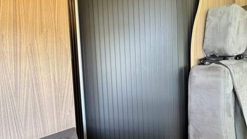 Van Voyage – Gloednieuwe Possl 2Win R met hefdak(2026) compacte luxe met grote badkamer
