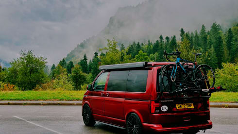 Ruby Roamer – 4 berth Volkswagen campervan from 2023