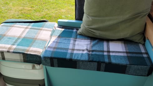 Surfisbus – Sustainable Crafter for 2 + 1 (a baby or child)