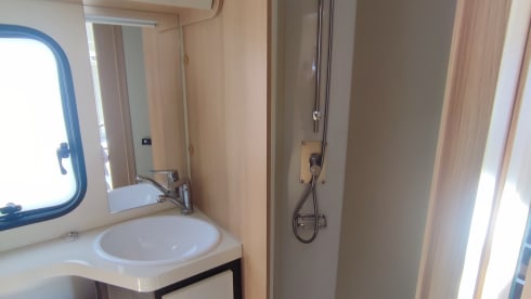 Forster – NEW Winter Camper SAT TV Solar