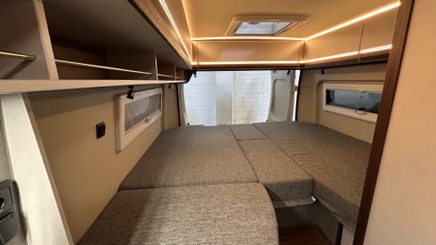 Pössl 600 – New Pössl campervan with length beds