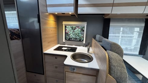 4p Dethleffs semi-integrated from 2024