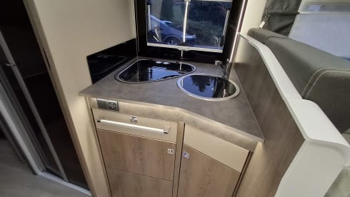 Emma – 5p Challenger semi-integrated from 2019