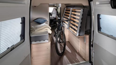 Home away from home – Ultimate enjoyment for 2 - off-grid, winter sports, euro6, built in 2019