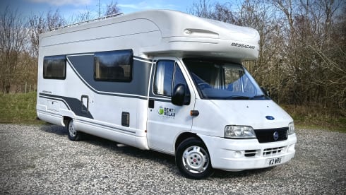Lulu – 6 Berth Bessacarr 795