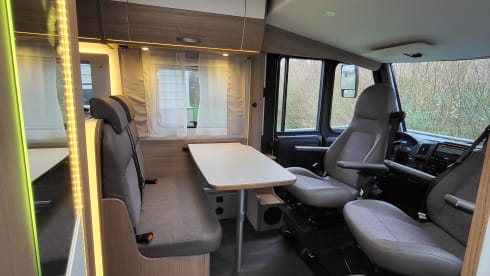 4-person Carado I 338 integral 