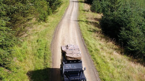 STEVENSON – Land Rover Defender 110 with Rooftop Tent & Awning | Carries 5, Sleeps 3