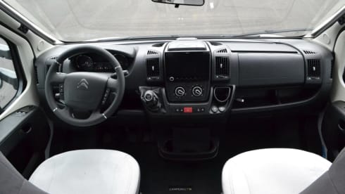 12 LMC Tourer 730 – 2p LMC semi-integrated from 2025