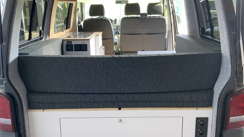 Tortuga – Off-Road Volkswagen Transporter T5 Camper