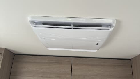 5p Challenger semi-integrated uit 2016
