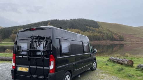 Tony – AUTOTRAIL 67 perfect for couples. Can sleep 4 with driveaway tent.