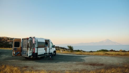 de Krullenbus – Bus Peugeot 2 places de 2012