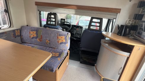 Koofie – 4p Knaus alcove from 2002