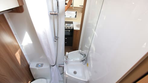 Swift 694 – Swift 694