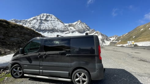 Nigel – 2 berth Nissan campervan from 2007