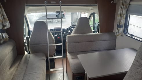 edinburgh  – 4 berth imala 