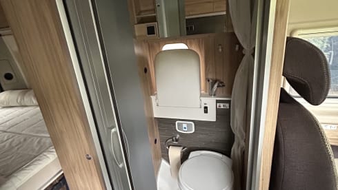 4p Hymer bus uit 2018