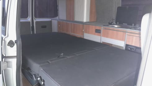 Volkswagen camper van for 4p