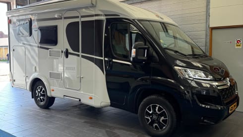 2-seater Citroën semi-integrated from 2022