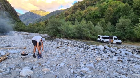 Onnie – Onnie on the Road | Offgrid Vanlife