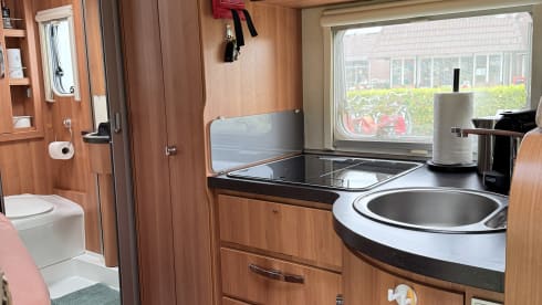 Camper Champagne – Hymer T 654 CL Exclusive Line
