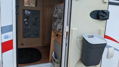 6p Fiat alcove from 2004