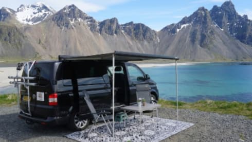 Casa on wheels – Discover Europe in warm autumn colours with our camper van