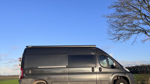 All-in Off-grid Camper bus