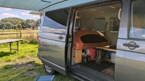 Cara – 2p Volkswagen campervan from 2017