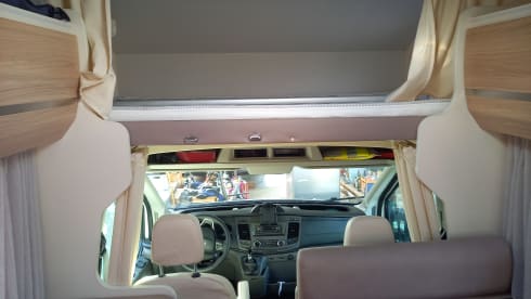 Campi – 7p Ford alcove uit 2023