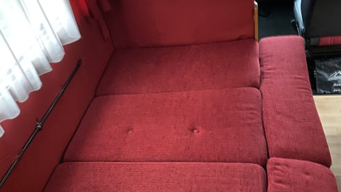 Cozy spacious family camper (5p)