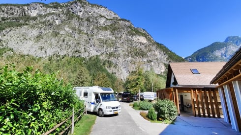 🦌🚎 – 🚐 Unique Laika with a powerful 2.8JTD engine and XXL garage