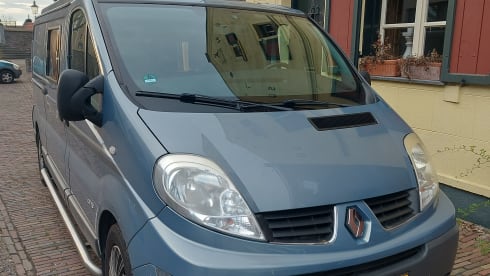 Butler – 4p Renault campervan from 2009