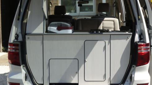 White Camper – Toyota Alphard Family Campervan for your Staycation