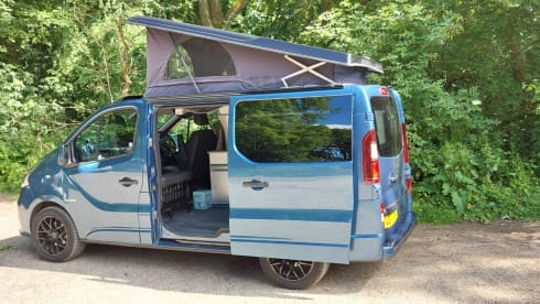 Blue Bell – 4 berth campervan for exciting escapes