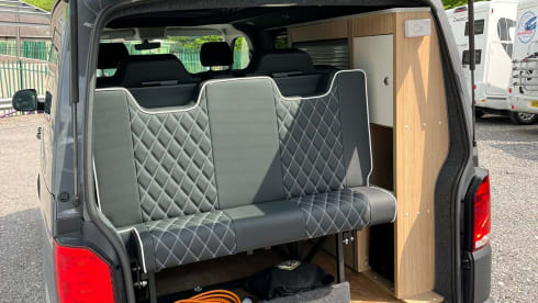 YS22RYH NOMAD Romford –  4 Berth Nomad Camper - Romford