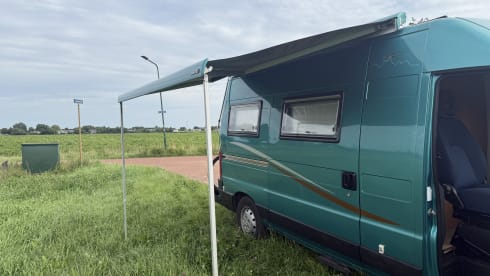 Te huur camper Fiat Ducato Moncayo fabriekscamper met airco