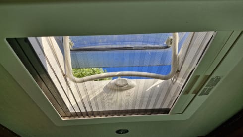 "DAVE" – Ideal 2 berth getaway Campervan
