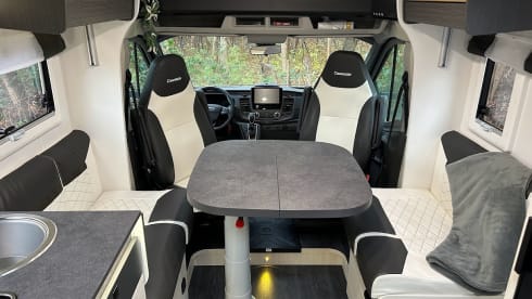 4p Chausson semi-integrated from 2022