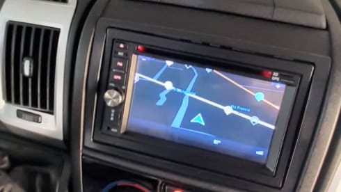 JUNIOR SUITE  – Adria Van 600 familie met 4 zitplaatsen