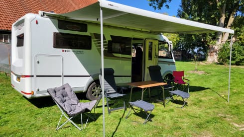 LMC integrated camper with round seating from 2018