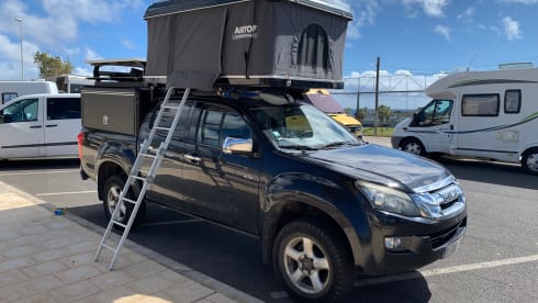 Isuzu D-max 4x4 met 2p. daktent.